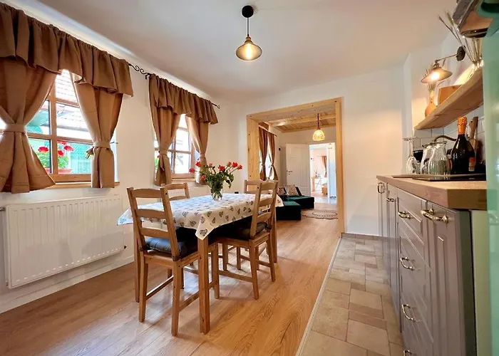 Victoria Gasthaus Rasnov - Charming Vacation House In Rasnov